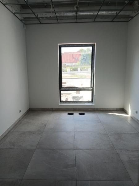 2025082015232153927a7f0827212751